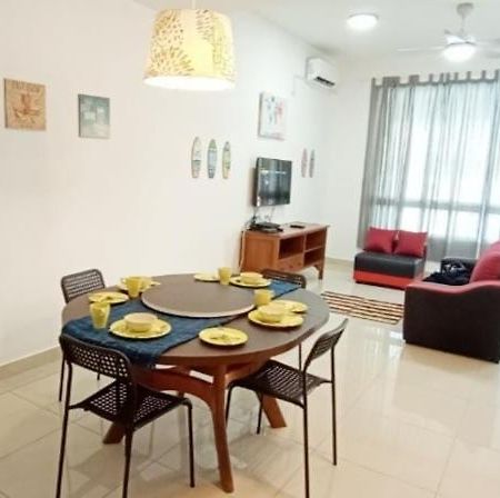 Apartamento Sri Penawar Harmoni Sweet Grace X Desaru Coast Water Park Johor Bahru Exterior foto